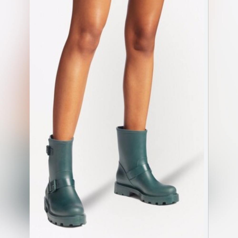 💚 NWT JIMMY CHOO Yael Rubber Boots 36